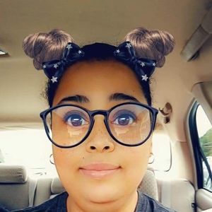 Meet your Posher, Tera